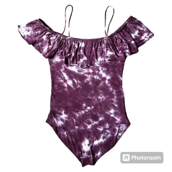•American Eagle Tie-Dye Off-Shoulder Ruffle Bodysuit M Red Cropped Snap Closure - Picture 3 of 5